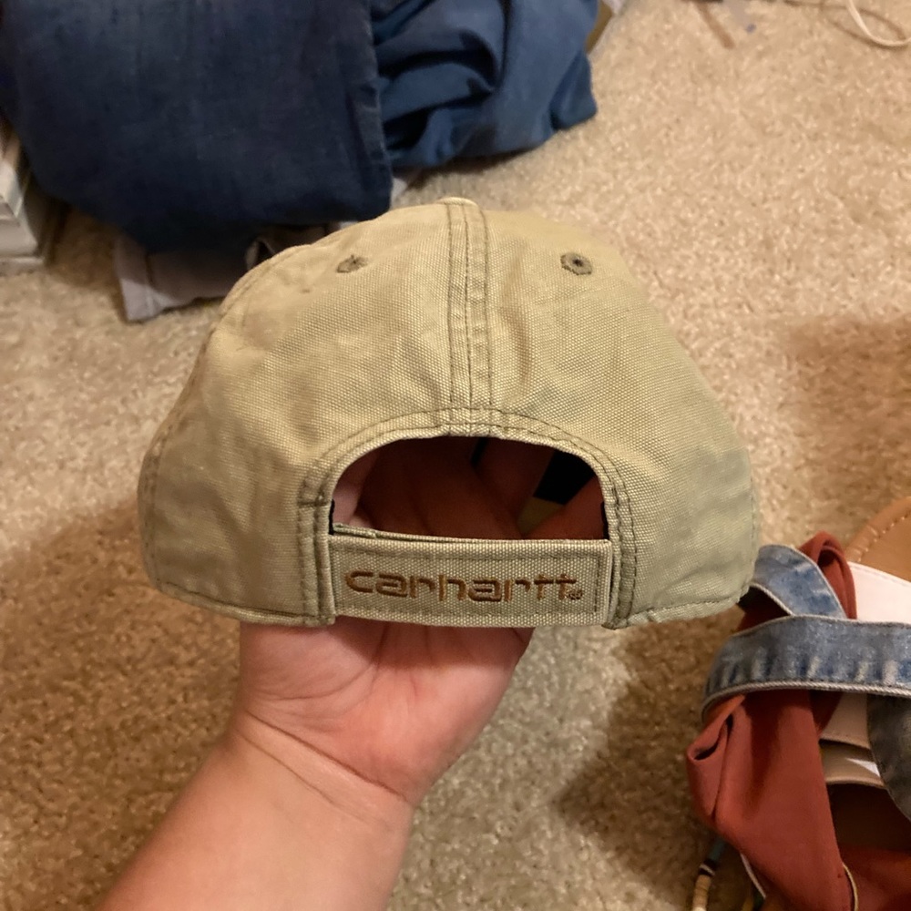 Carhartt hat